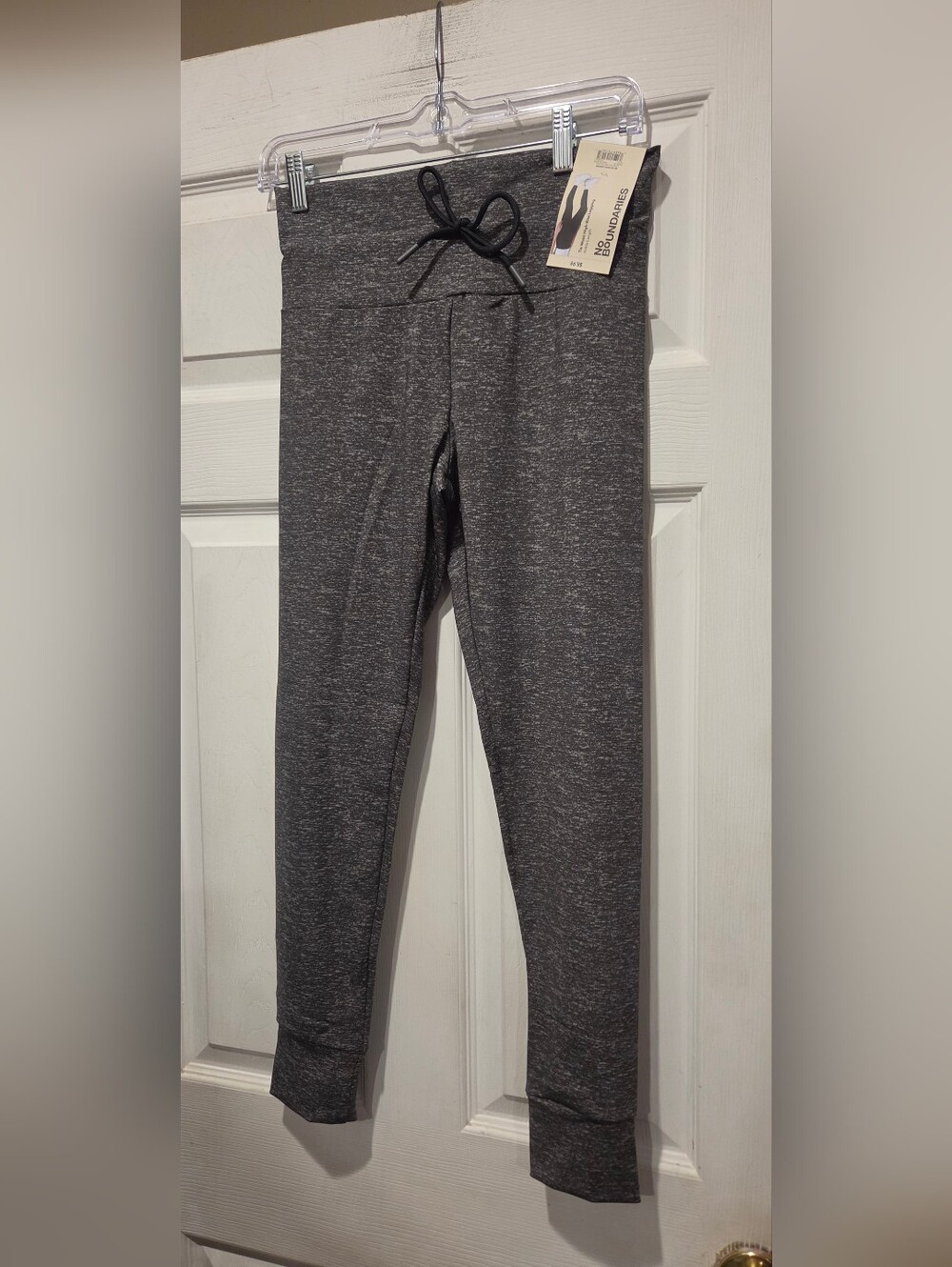 NO BOUNDARIES TIE WAIST HIGH-RISE LEGGINGS
